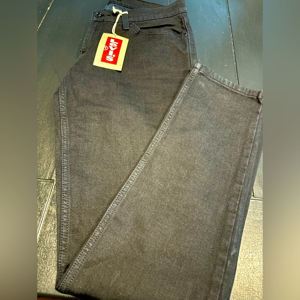 Black Levi 524 Skinny Jeans for Juniors Size 9 * Brand NEW